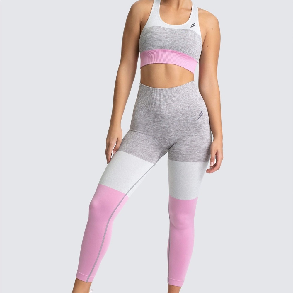 DOYOUEVEN SET Trinity Seamless SET